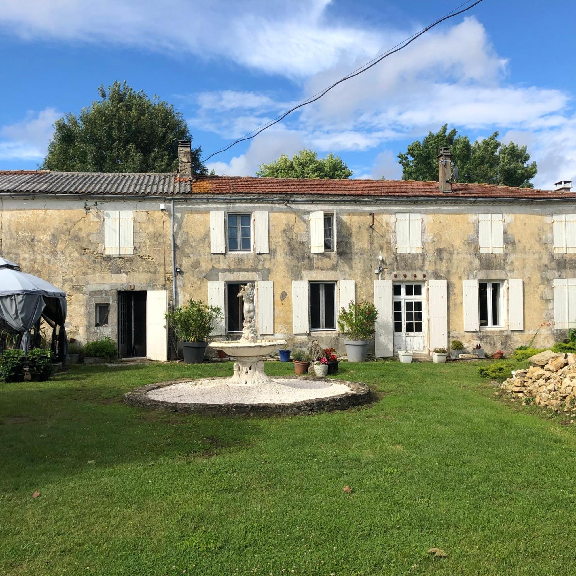 Les Geais Bed & Breakfast Saint-Pierre-la-Noue Ngoại thất bức ảnh